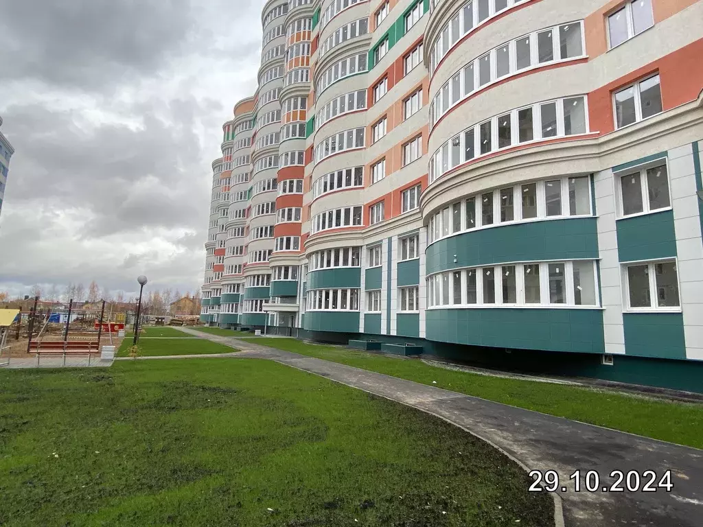 Продаётся 2-к квартира, 68 м - Фото 0