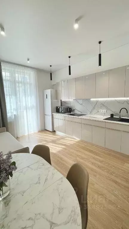 1-к кв. Крым, Евпатория ул. Полупанова, 27Ж (50.0 м) - Фото 1