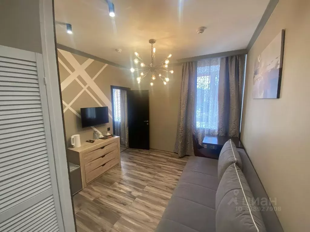 Комната Москва проезд 3-й Перова Поля, 8 (30.0 м) - Фото 2