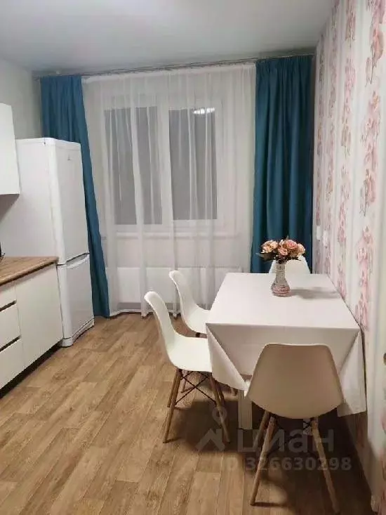 2-к кв. Самарская область, Тольятти 2-й кв-л, бул. Кулибина, 2А (58.0 ... - Фото 1