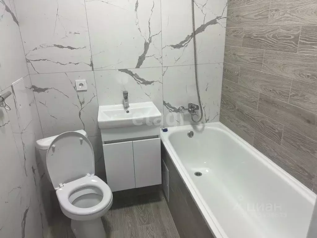 Студия Ростовская область, Ростов-на-Дону Берберовка мкр, ул. ... - Фото 1