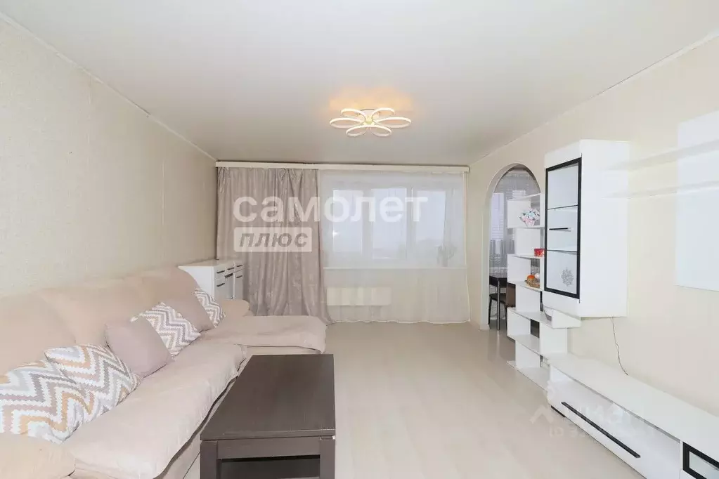 3-к кв. Кемеровская область, Кемерово ул. Патриотов, 35 (65.0 м) - Фото 2