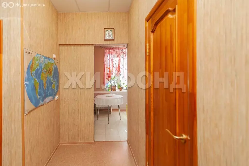 2-комнатная квартира: Северск, улица 40 лет Октября, 3 (60 м) - Фото 1