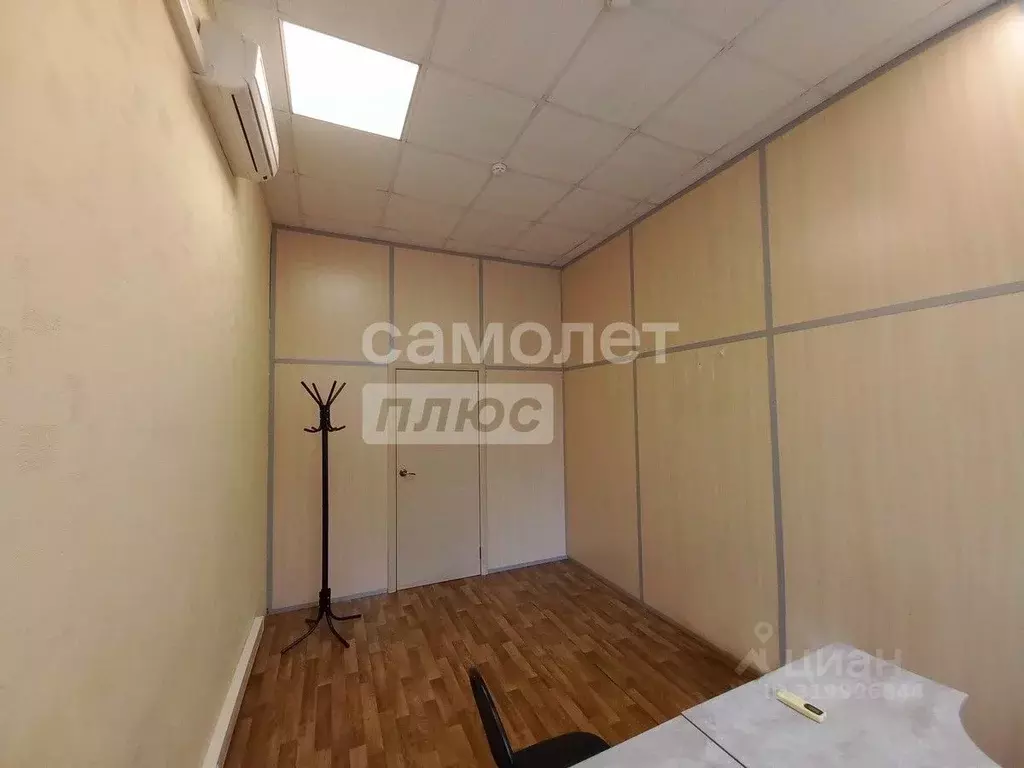 Офис в Новосибирская область, Новосибирск Кривощековская ул., 1 (16 м) - Фото 1