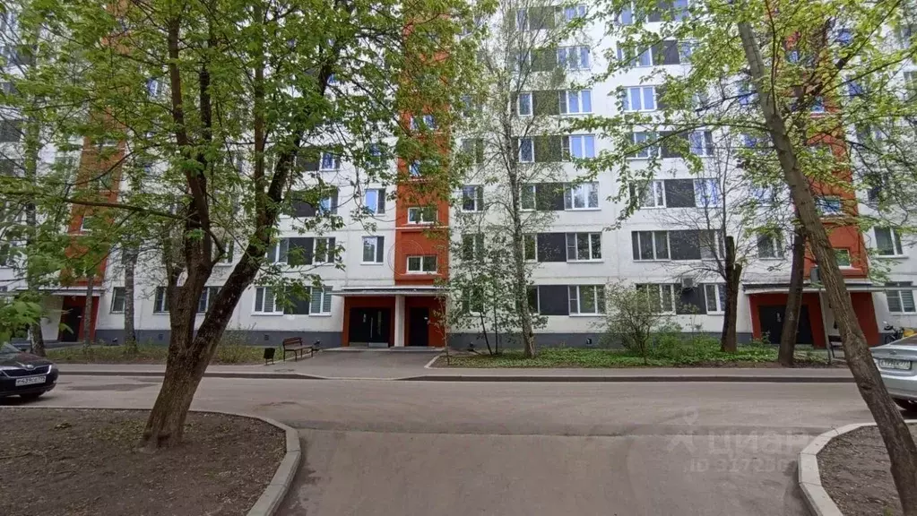 3-к кв. Москва ул. Коненкова, 21А (57.6 м) - Фото 0
