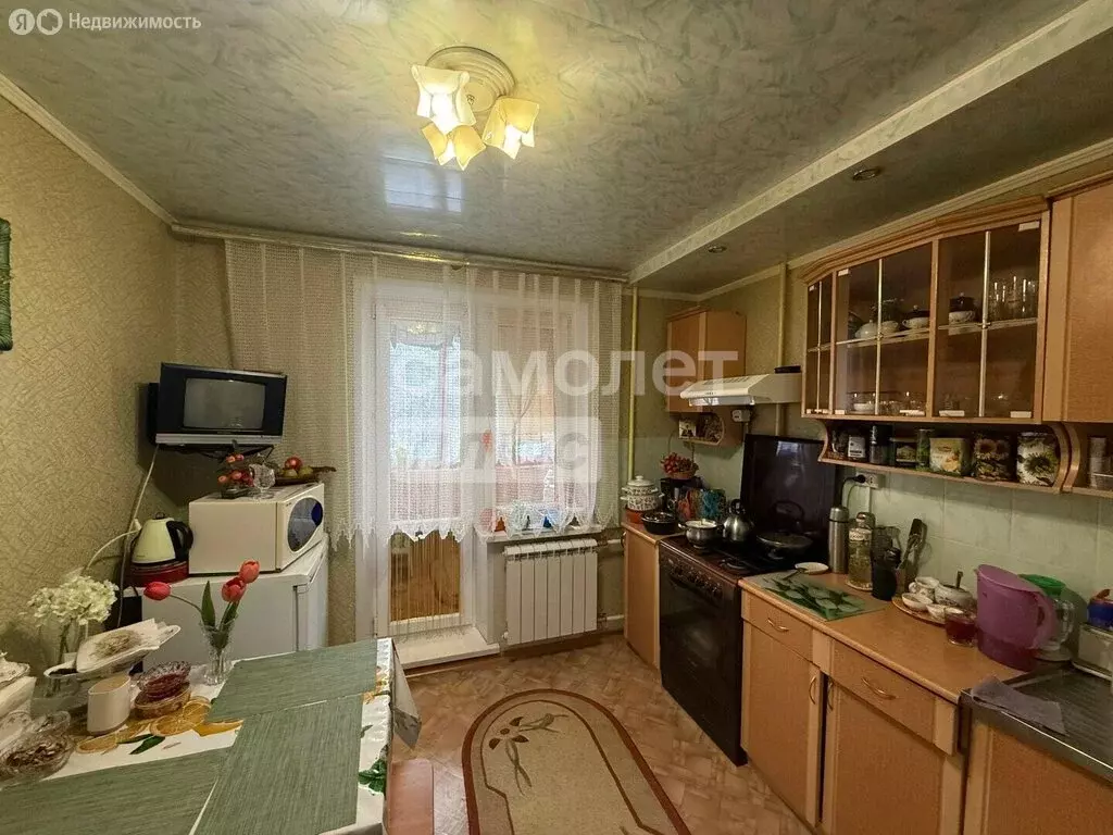 2-комнатная квартира: посёлок городского типа Медведево, улица ... - Фото 2