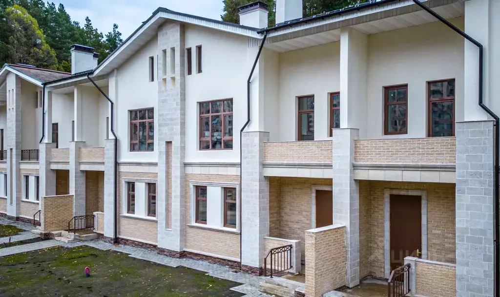 Таунхаус в Московская область, Одинцово ул. Гвардейская, 24/5 (216 м) - Фото 2