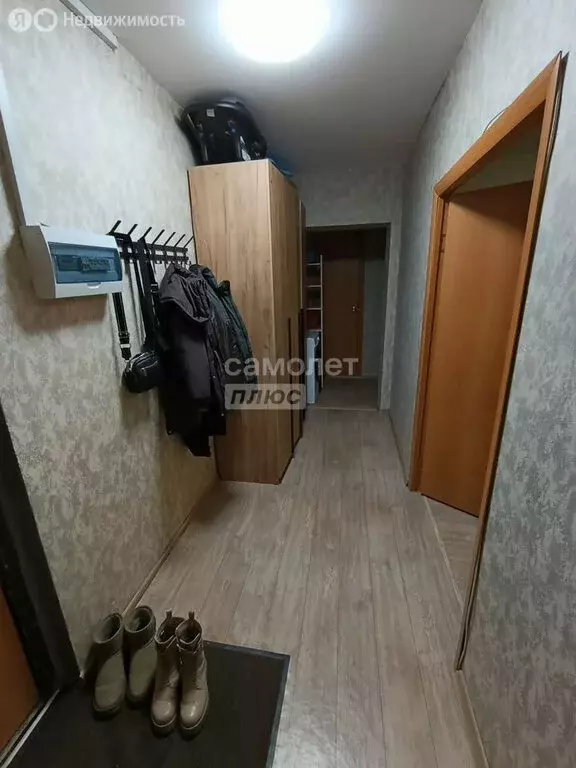 2-комнатная квартира: Миасс, улица Нахимова, 3 (61 м) - Фото 1