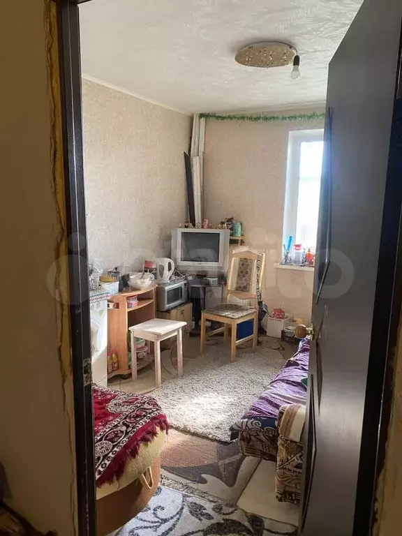 Комната 52,3 м в 4-к., 1/5 эт. - Фото 0