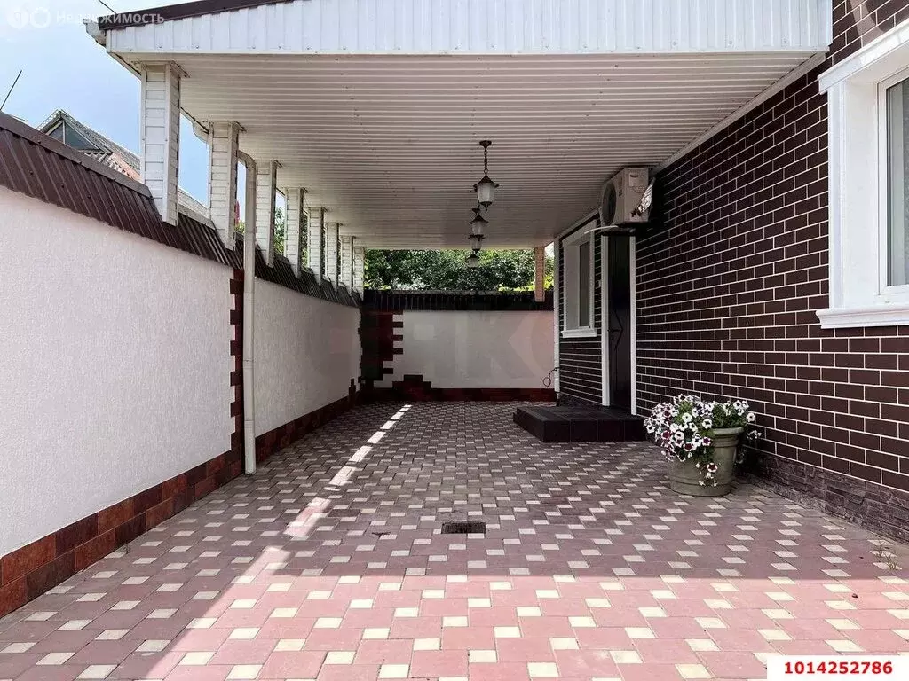 Дом в Краснодар, Алма-Атинская улица, 185 (165.7 м) - Фото 1