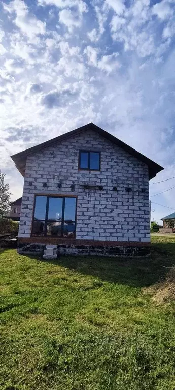 Коттедж в Алтайский край, Первомайский район, с. Санниково Озерная ул. ... - Фото 1