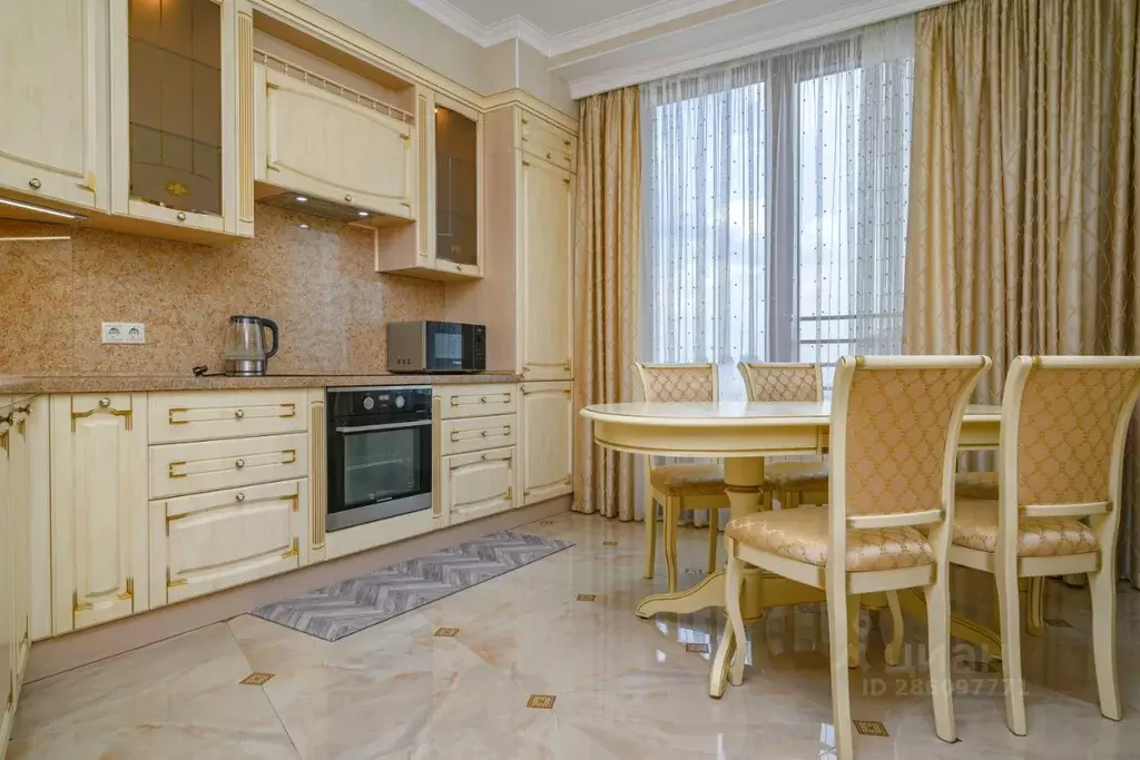 3-к кв. Москва Мосфильмовская ул., 74Б (105.0 м) - Фото 0