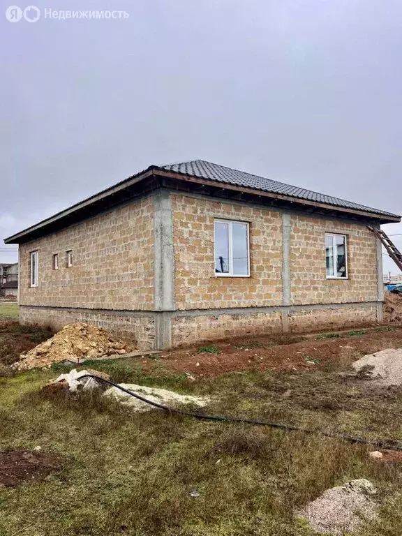 Дом в Евпатория, улица Сабрие Эреджеповой, 11 (123 м) - Фото 2