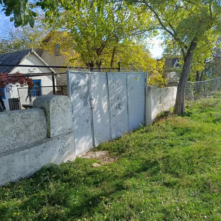 Дом в Крым, Белогорский район, Зуйское с/пос, с. Владимировка ул. ... - Фото 2