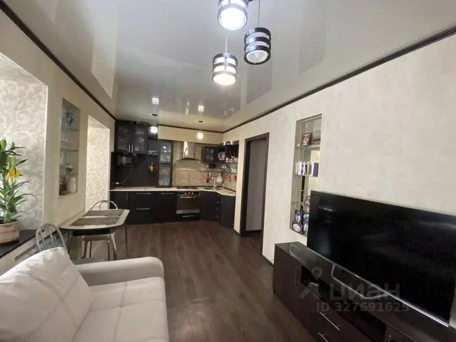 2-к кв. Пермский край, Березники Набережная ул., 43 (43.9 м) - Фото 2