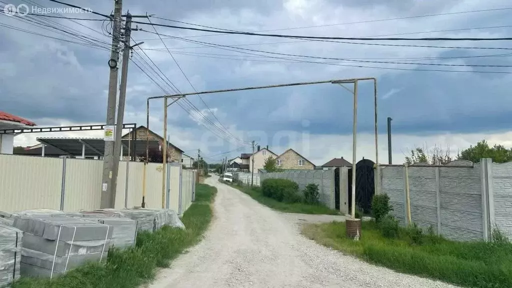 Дом в Перовское сельское поселение, село Молочное, Центральная улица ... - Фото 2