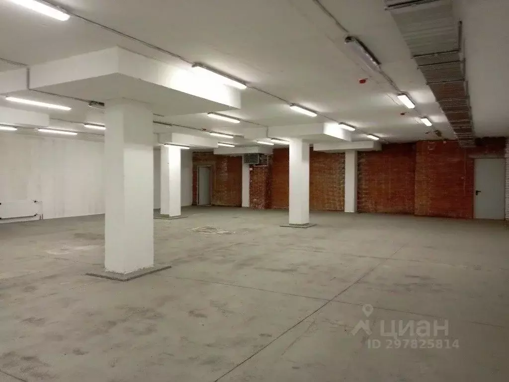 Помещение свободного назначения в Свердловская область, Екатеринбург ... - Фото 1