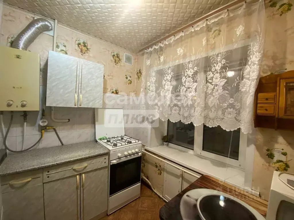 2-к кв. Пензенская область, Кузнецк ул. Победы, 50 (41.9 м) - Фото 1