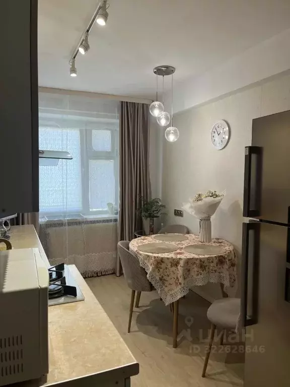 4-к кв. Саха (Якутия), Якутск просп. Ленина, 11/1 (72.0 м) - Фото 1