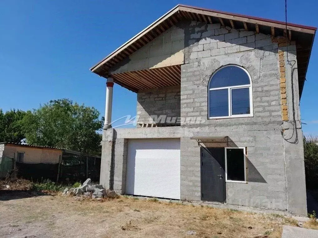 Дом в Крым, Симферопольский район, с. Трудовое ул. Зеленая (124 м) - Фото 1