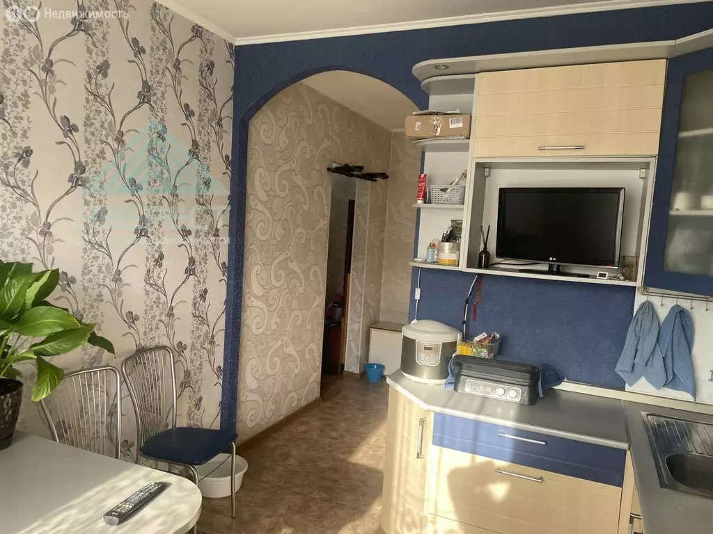 2-комнатная квартира: Абакан, улица Некрасова, 32 (50 м) - Фото 1