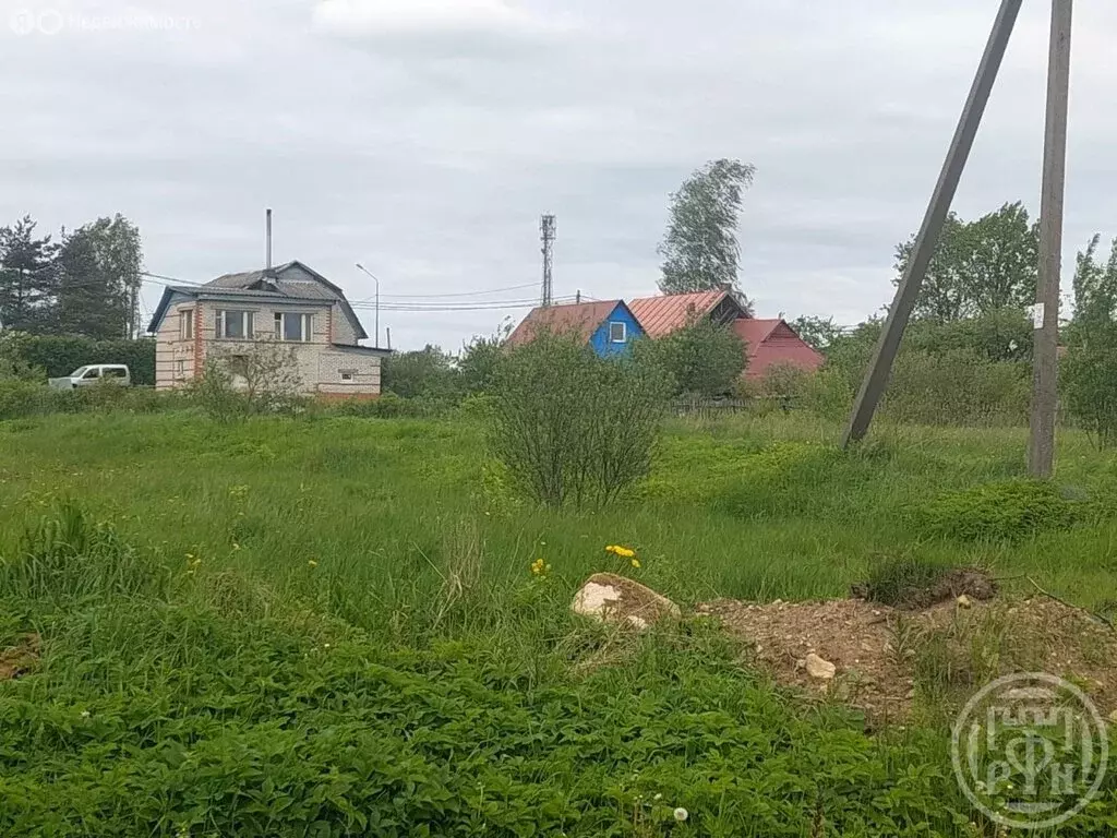 Участок в деревня Романовка, Овражная улица (11 м) - Фото 0