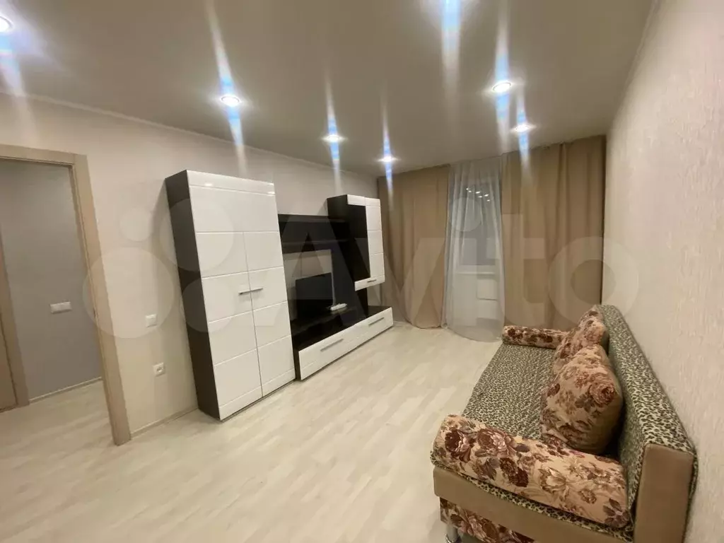 1-к. квартира, 35 м, 6/9 эт. - Фото 1