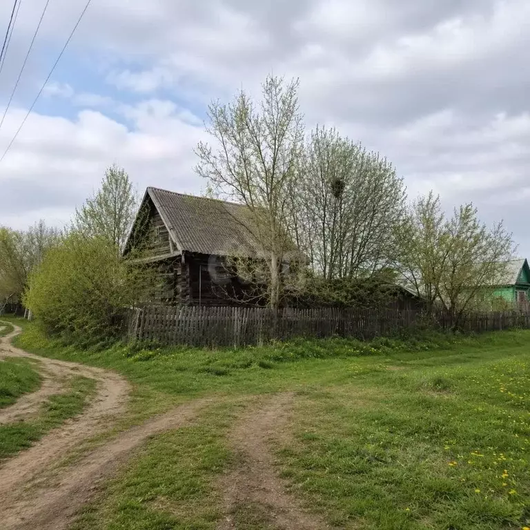 Дом в Тверская область, Вышневолоцкий муниципальный округ, пос. ... - Фото 1