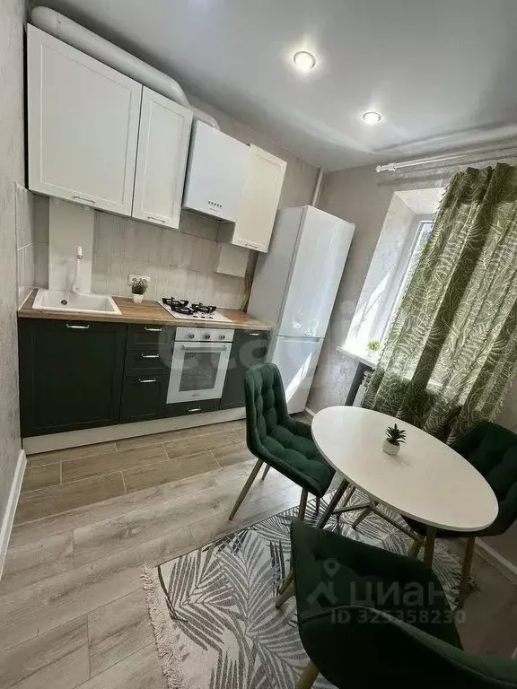 2-к кв. Ростовская область, Батайск ул. Ушинского, 3 (47.7 м) - Фото 0