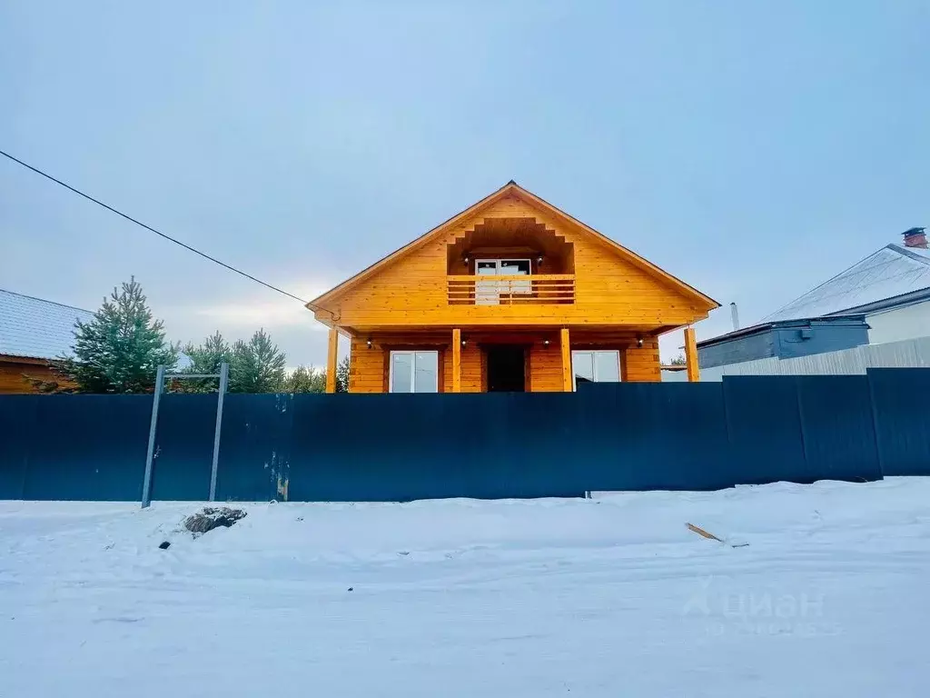 Дом в Иркутская область, Иркутский район, Хомутовское муниципальное ... - Фото 0