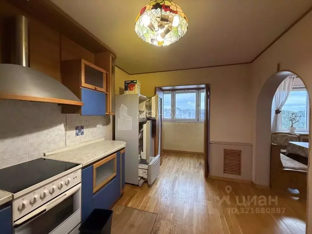 3-к кв. Сахалинская область, Южно-Сахалинск ул. М.А. Пуркаева, 106 ... - Фото 1