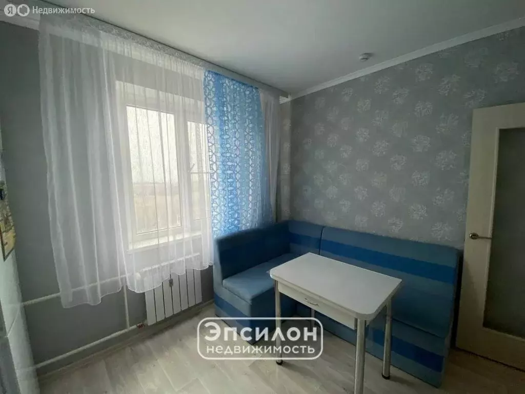 1-комнатная квартира: Курск, улица Домостроителей, 10 (35.8 м) - Фото 2