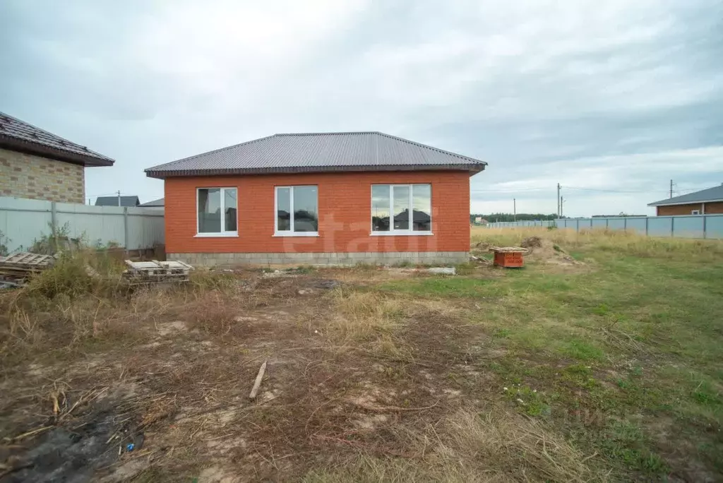 Дом в Ульяновская область, Чердаклинский район, Мирновское с/пос, с. ... - Фото 2