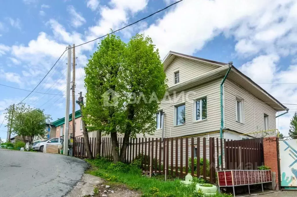 Дом в Новосибирская область, Новосибирск ул. Верещагина, 47 (94 м) - Фото 0