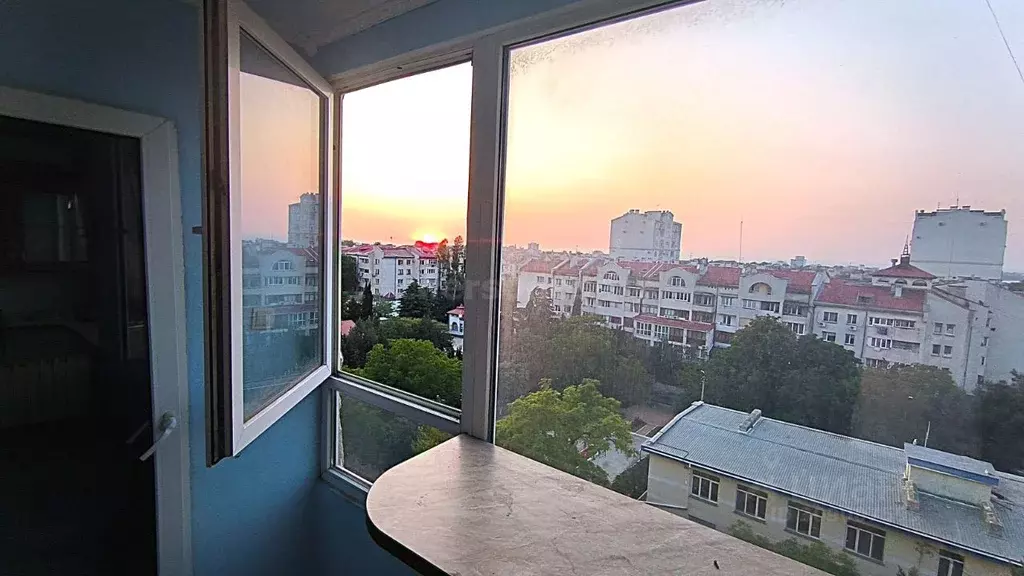 2-к кв. Севастополь ул. Николая Музыки, 42 (51.5 м) - Фото 0