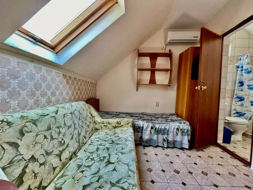 Комната Краснодарский край, Геленджик Первомайская ул., 36 - Фото 1