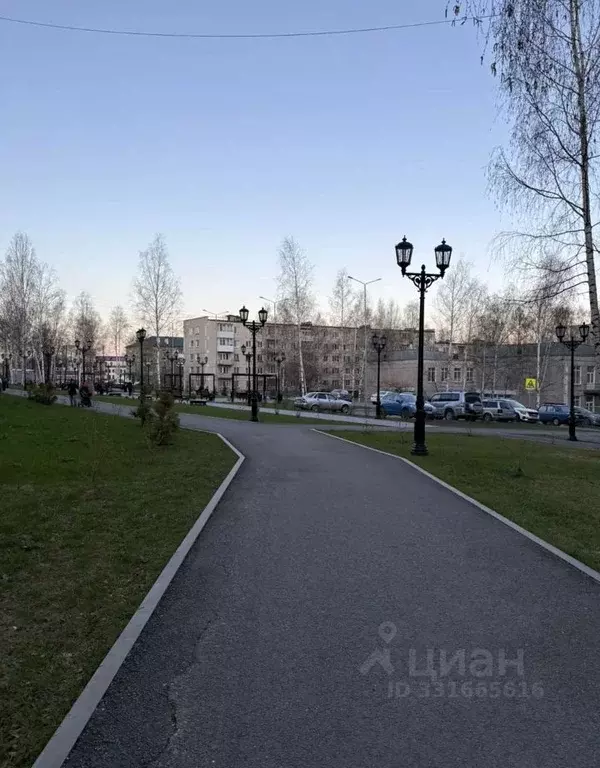 2-к кв. Свердловская область, Серов ул. Рабочей молодежи, 7 (42.0 м) - Фото 1