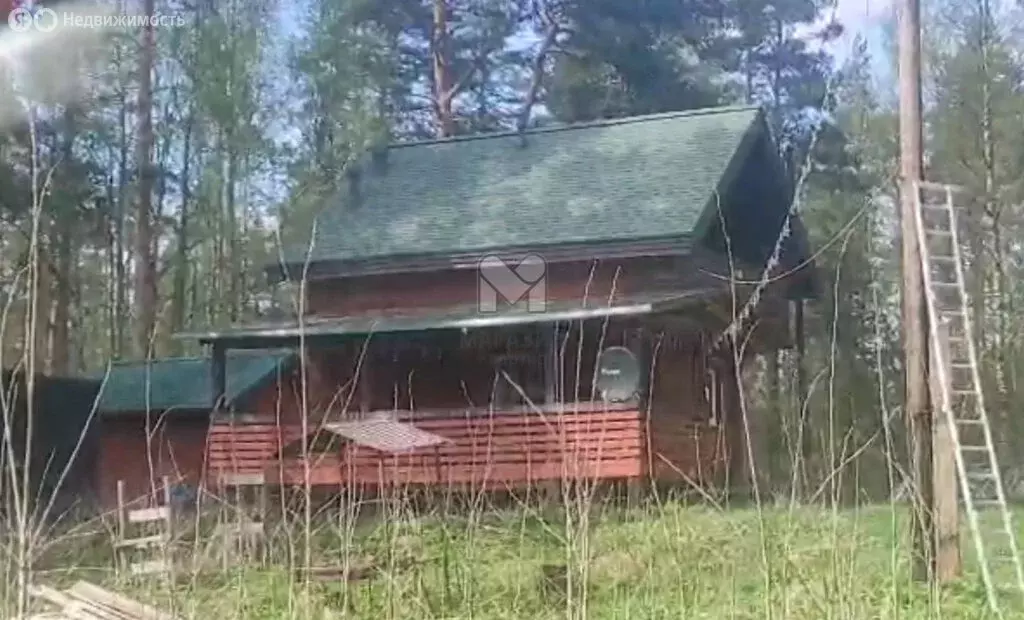 Дом в Республика Карелия, Лахденпохский муниципальный округ, посёлок ... - Фото 0