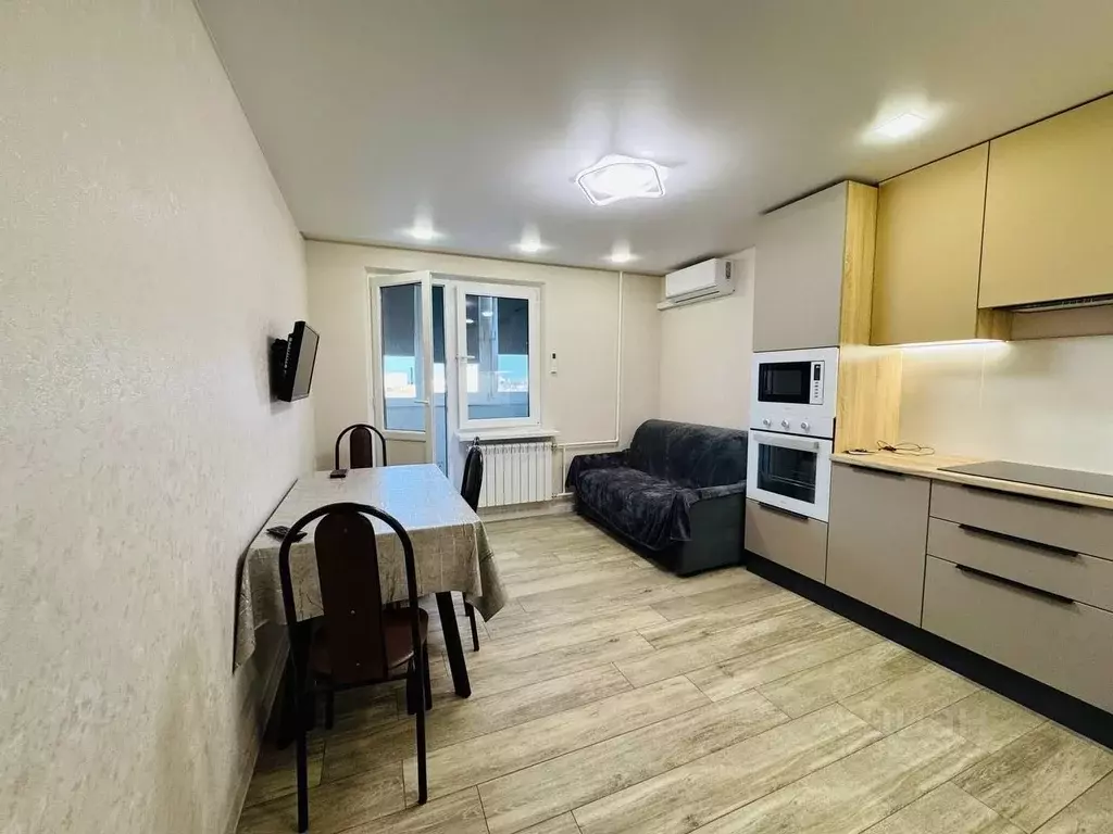 2-к кв. Краснодарский край, Краснодар Юбилейный мкр, наб. ... - Фото 1