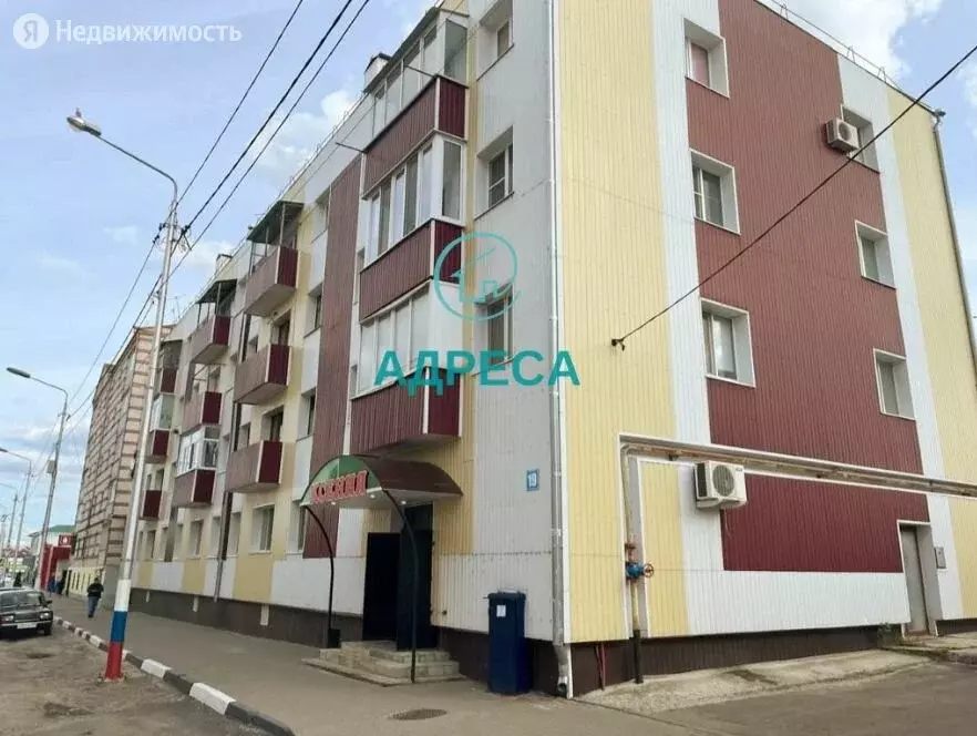 2-комнатная квартира: Новый Оскол, улица Славы, 19 (43 м) - Фото 0