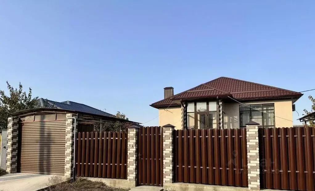 Дом в Краснодарский край, Анапа ш. Супсехское, 4к2 (190 м) - Фото 1