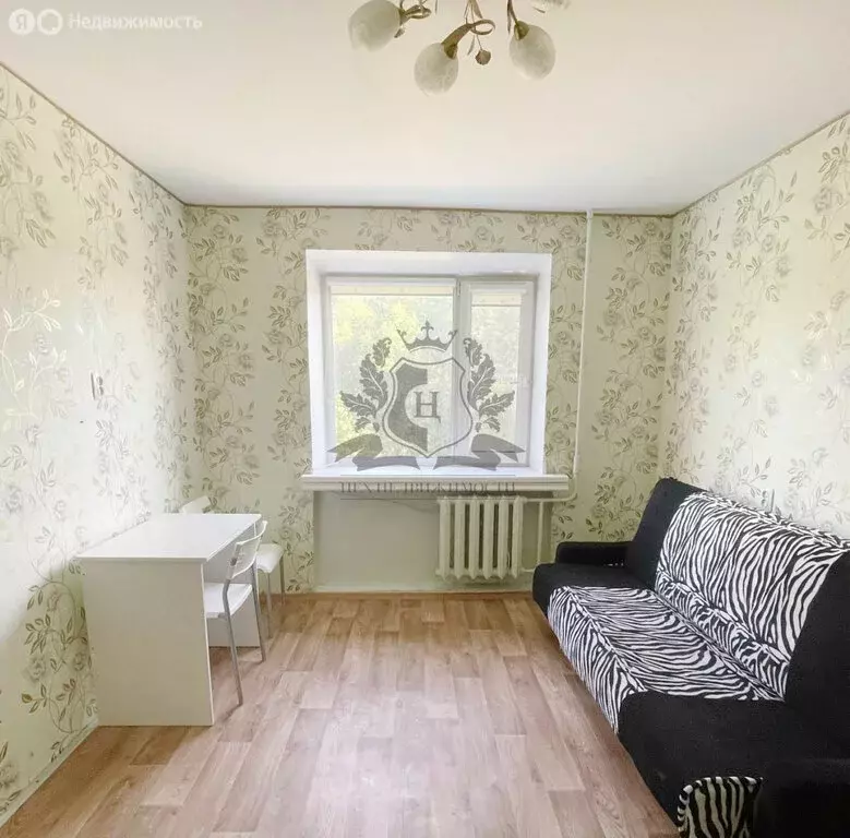 1к в 8-комнатной квартире (12.4 м) - Фото 0