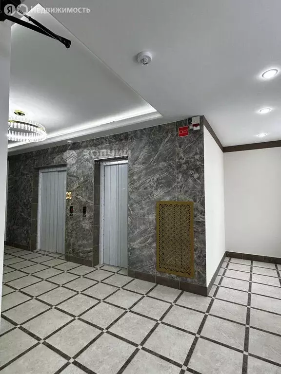 3-комнатная квартира: Чебоксары, Водопроводная улица, 10к2 (100.4 м) - Фото 1