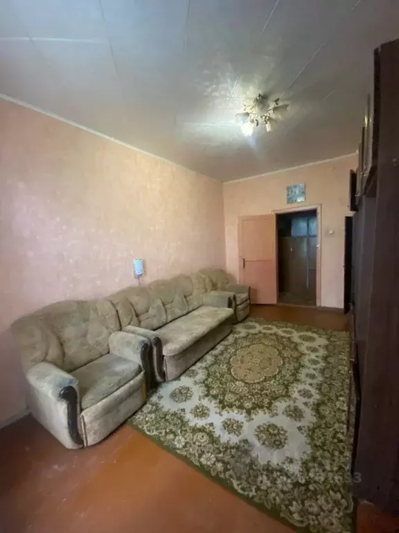 Комната Нижегородская область, Дзержинск ул. 9 Января, 13 (16.0 м) - Фото 2