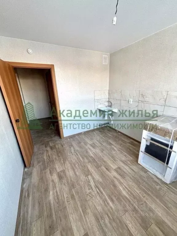 2-к кв. Саратовская область, Саратов ул. 2-я Степная, 3к1 (46.9 м) - Фото 0