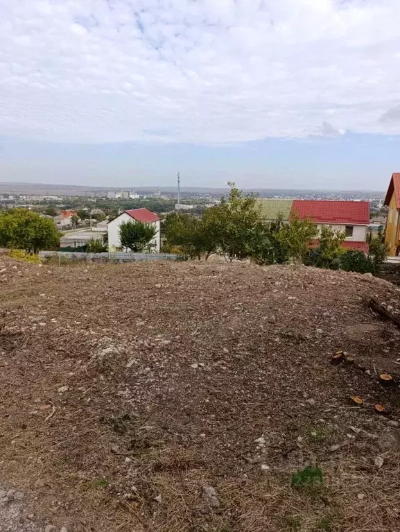 Участок в Крым, Керчь Коммунальник СНТ, проезд Центральный (4.0 сот.) - Фото 1