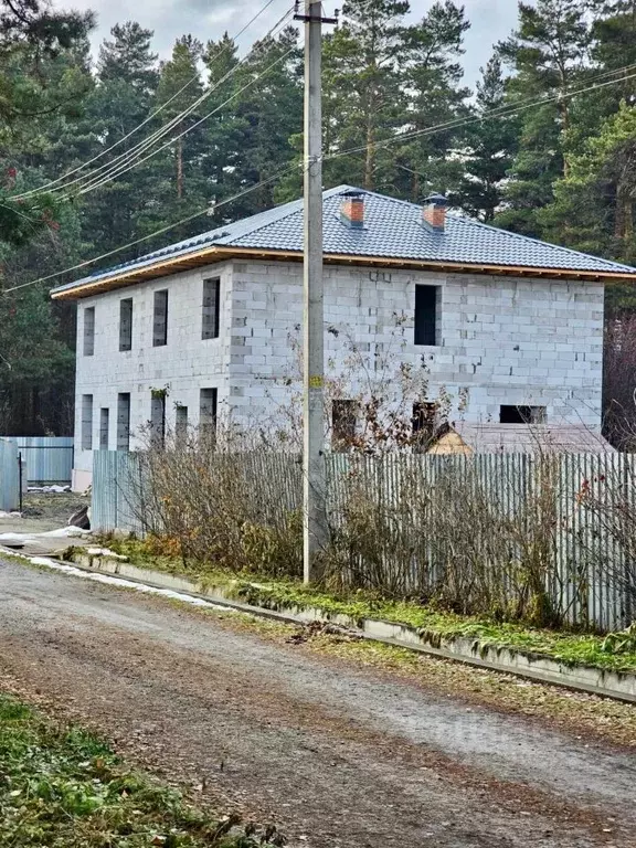 Таунхаус в Новосибирская область, Новосибирск Васюганская ул., 1 (187 ... - Фото 1