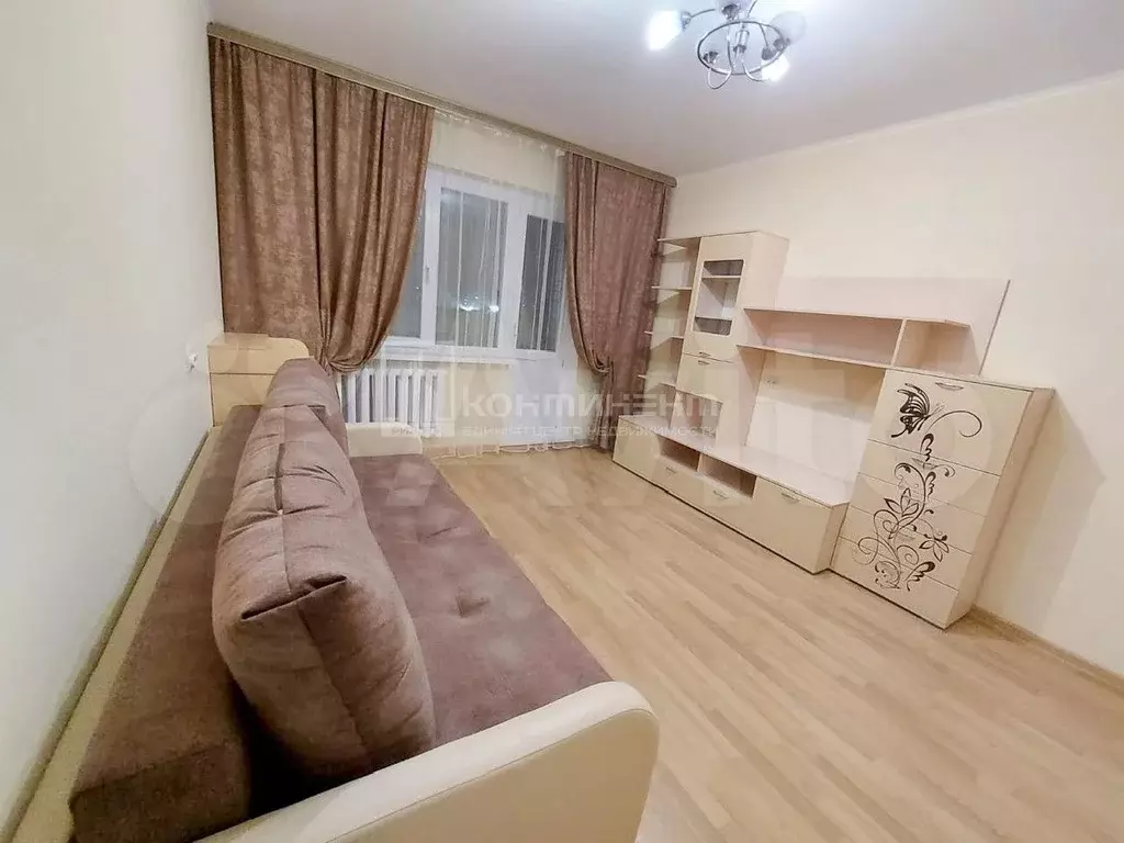 Аукцион: 1-к. квартира, 44 м, 3/10 эт. - Фото 1