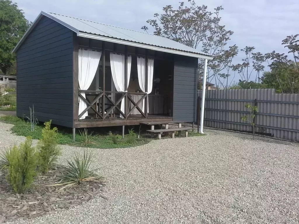 Дом в Краснодарский край, Ейский район, Должанская ст-ца ул. Чапаева, ... - Фото 1