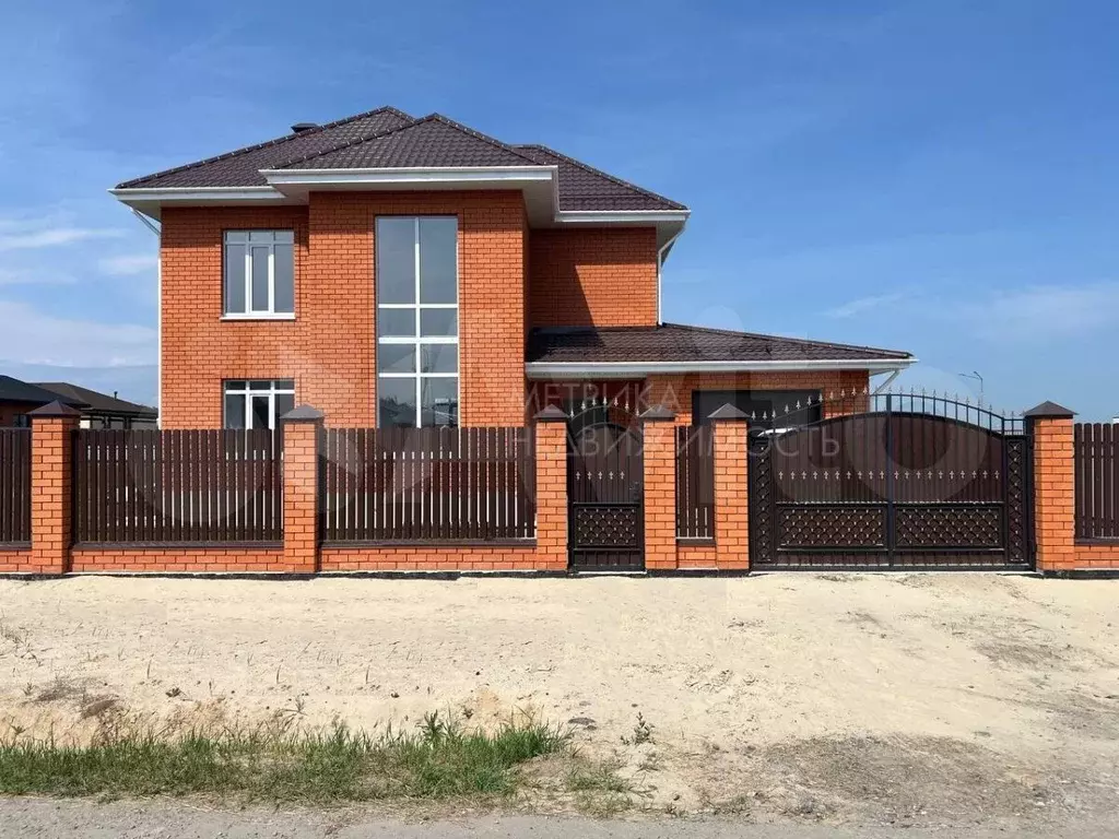 Дом 185 м на участке 8,2 сот. - Фото 1